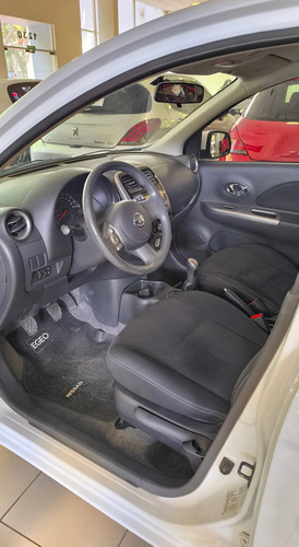 Nissan March 1.6 Active 107cv