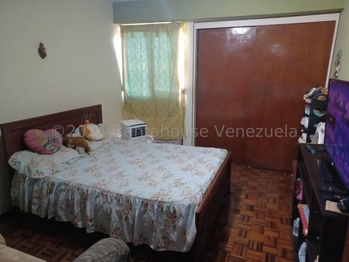 Apartamento Venta El Paraiso (25-18030)
