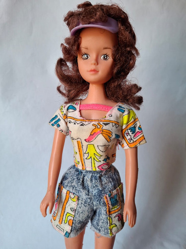 Muñeca Betty Teen Tong (Usado)