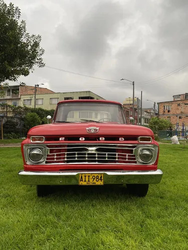 F-100 2400cc Motor 6 En Línea Excelentes Condiciones.