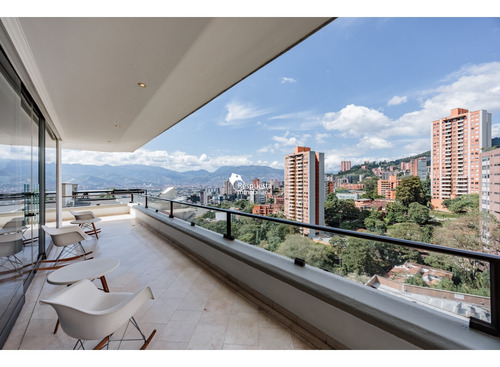 Venta Lujoso Apartamento Barrio Provenza El Poblado, Medellin