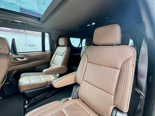 Chevrolet Suburban 6.2 High Country 4X4 At