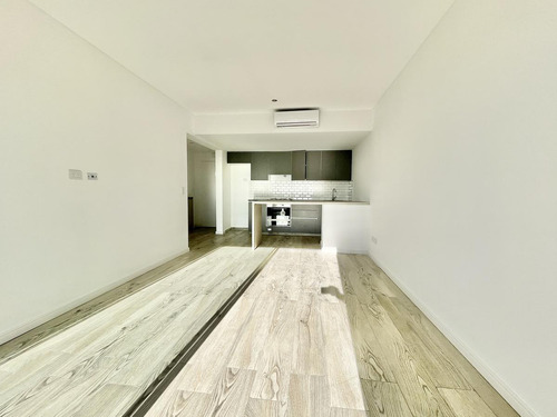 Departamento En Venta | Dos Ambientes Al Frente | Tigre Centro