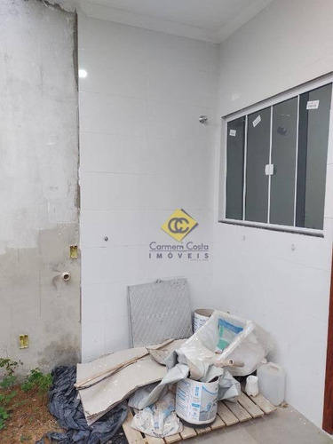 Excelente Casa Linear Independente Com 02 Quartos No Bairro Extensão Do Bosque Em Rio Das Ostras!! - Ca2073