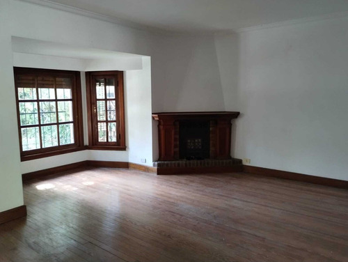 Chalet Estilo Inglés 5 Amb C/ Jardin Piscina Garage En Alquiler En Martínez, San Isidro, G.b.a. Zona Norte