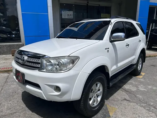 Toyota Fortuner Sr5 2008