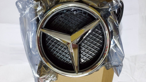 Imagen 3 de 7 de Mercedes Benz Emblema Logo Led Mascara A B C Cl E Gla Slk Sl