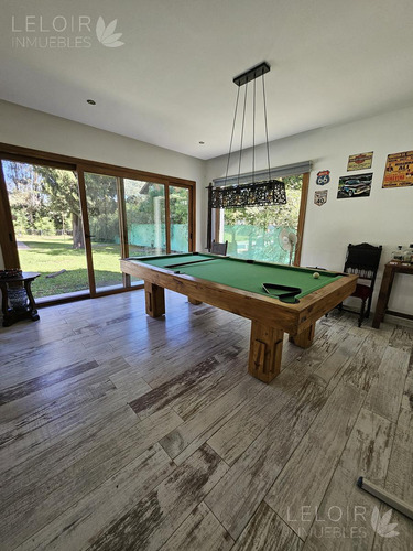 Casa En Venta 5 Amb En Parque Leloir