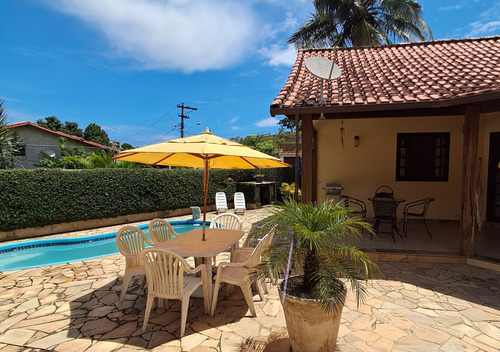 Casa 3 Quartos, Com Piscina Em Maricá E Ampla Área De Lazer. Garagem Coberta.