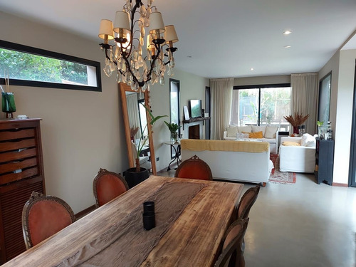 Imagen 4 de 29 de Casa En Venta En Santa Clara - Benavidez - Tigre