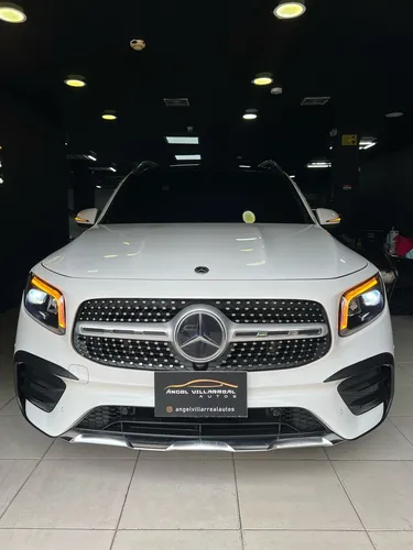 Mercedes-Benz Clase GLB GLB 200 AMG LINE