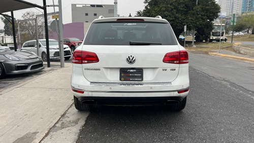 Volkswagen Touareg 3.0 V6 Tdi At