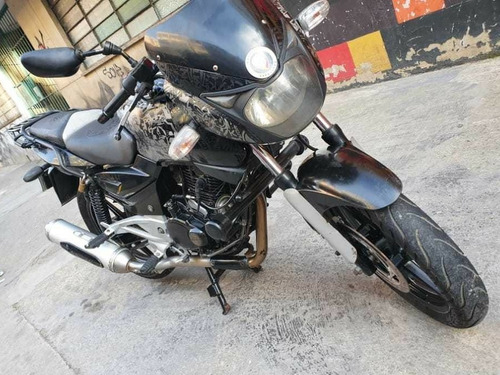 Bajaj 200