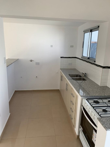 Imagen 7 de 15 de Ph En Venta De 2 Dormitorios En La Plata
