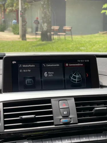 Bmw 330e Híbrido 2.0 Turbo Automático