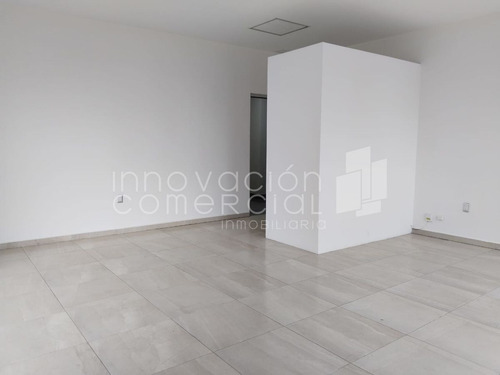 Oficina Ejecutiva En Renta / Venta, En Corporativo Luma, Milenio Iii