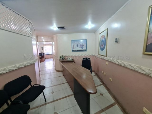 Imagen 12 de 30 de Oficina En Venta En Barquisimeto (zona Este) Codigo: 226796- @lcda. Elim Ojeda 04243705118