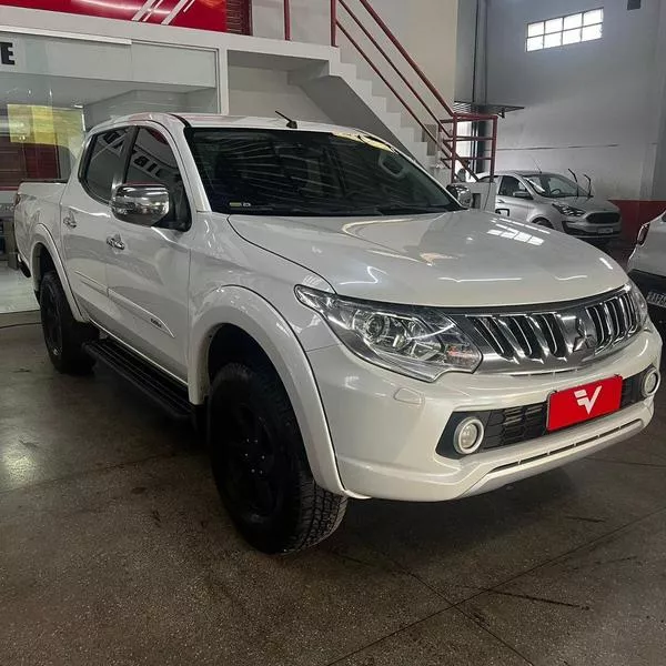 Mitsubishi L200 SPORTERO Sport 2.4 HPE 4WD