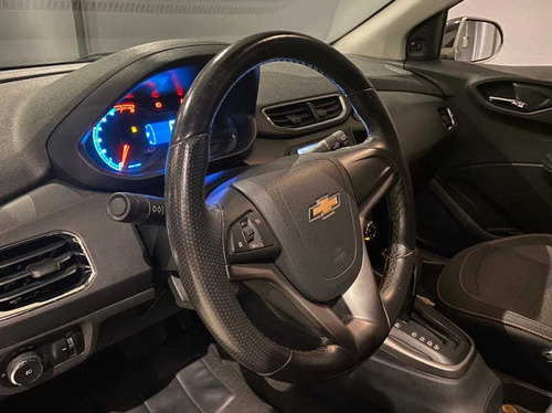 Chevrolet Onix 1.4 Lt Automático