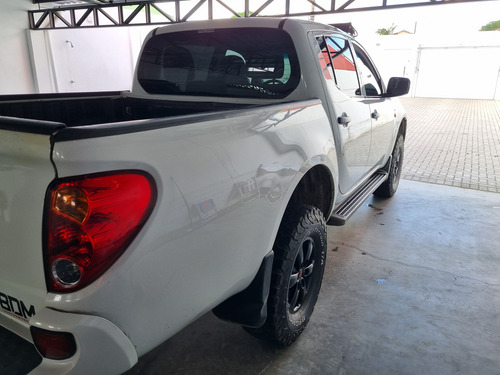 Mitsubishi L200 3.2 Triton Gl Cab. Dupla 4x4 4p