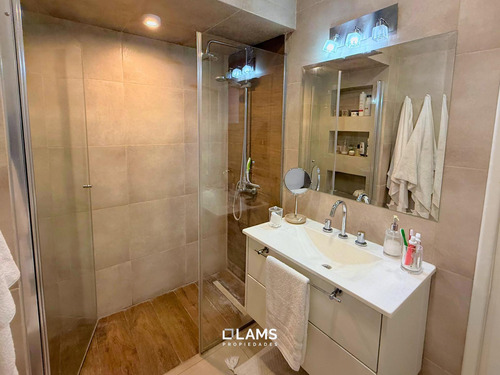 Ph En Venta - 4 Ambientes - Zona Puerto