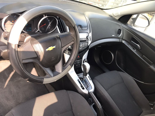 Imagen 9 de 10 de Chevrolet Cruze 2016 1.8 Ls At