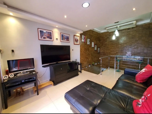 Imagen 10 de 14 de Apartamento En Venta Urb. La Soledad Fm*