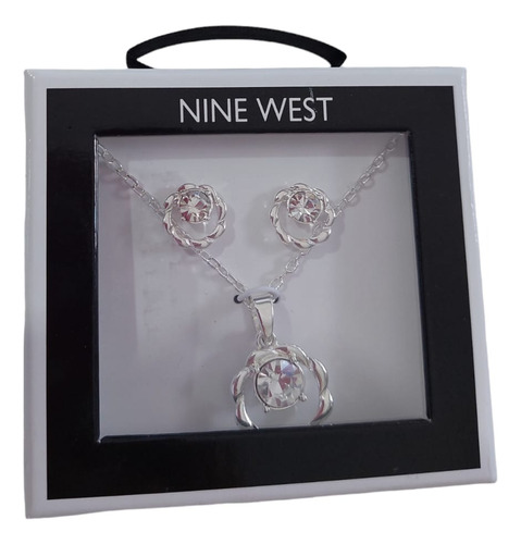 Collar Con Aretes Nine West Color Plateado