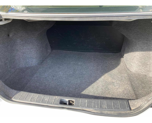 Nissan Versa 1.6 Sense Mt