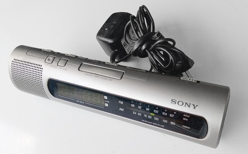 Radio Reloj Sony Icf-c760 Vintage - No Enciende No Envío - D