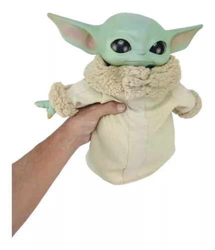 Peluche STAR WARS Baby Yoda (Idade Mínima: 3 Anos - 30,5 x 14 x 30,5 cm)