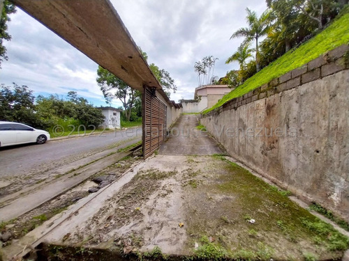 Imagen 4 de 8 de Oportunidad De Desarrollar El Hogar De Tus Sueños En Este Terreno Ubicado Cerca De Las Caballerizas. Sm Mls #23-5498
