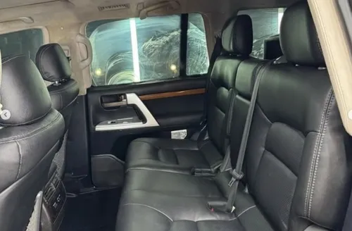 Toyota Land Cruiser SAHARA LC200 VX.