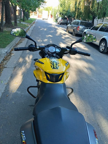 Bajaj Rouser Ns 200