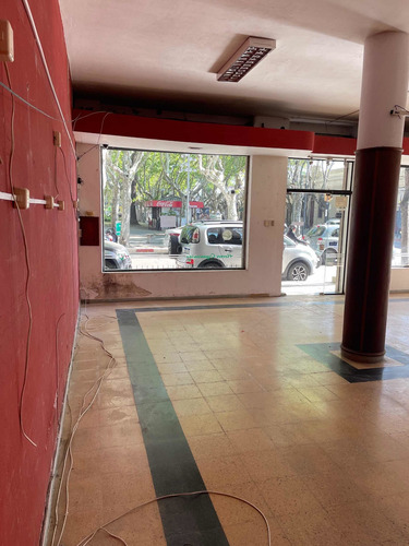 Local En Durazno