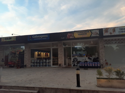 Imagen 2 de 11 de Local En Villa Del Haras Escobar. Ultimo En Venta. Retasado.!!!!!!!!!