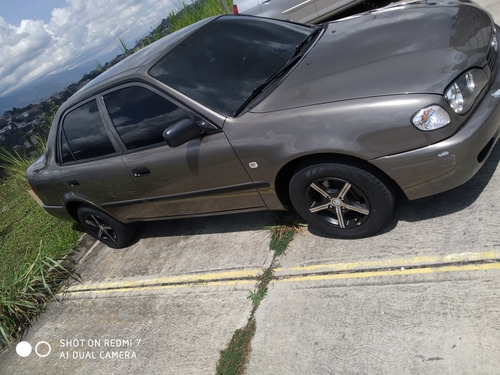 Toyota Corolla 1.6