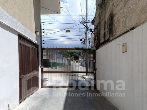 Apartamento En El Limón, Avenida Principal