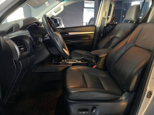 Imagem 5 de 13 de Toyota Hilux 2.8 Srx 4x4 Cd 16v Diesel 4p Automático