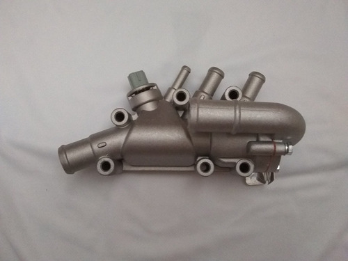 Caja Termostática Toma De Agua Ford Fiesta 1.6