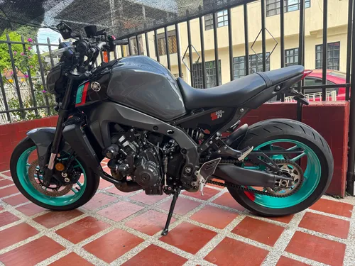 Yamaha Mt09