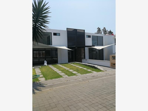 Imagen 3 de 12 de Casa Sola En Venta Ocotepec
