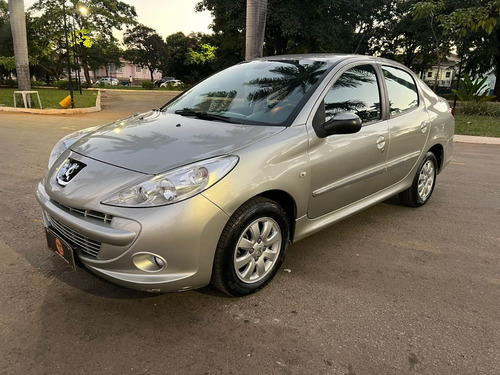 Peugeot 207 Passion 1.4 Xr Flex 4p