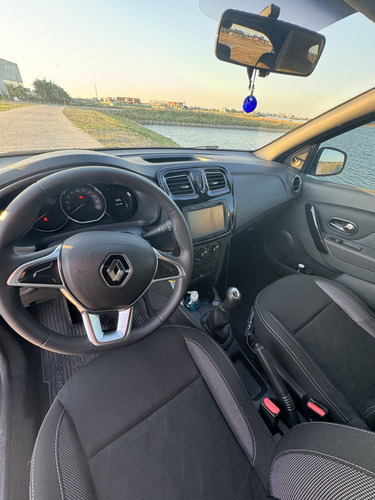 Renault Sandero 1.6 16v Zen