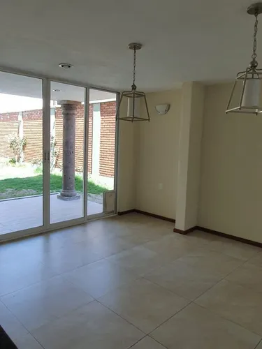 Venta De Casa Bosque De Las Fuentes En Calimaya Con Ampliación