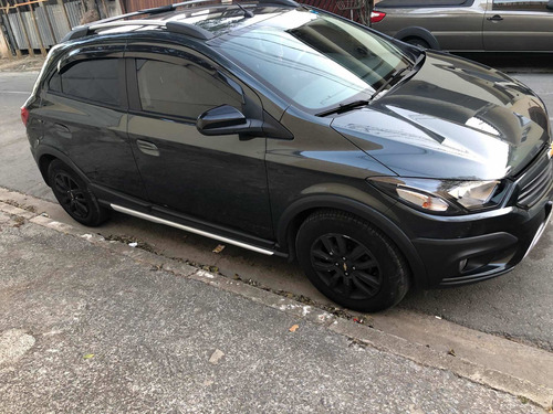 Chevrolet Onix 2018 1.4 Activ Aut. 5p