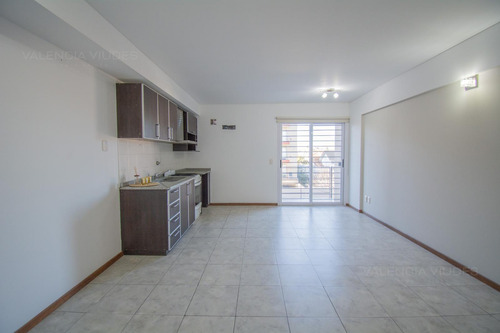Venta Departamento 3 Ambientes Con Cochera En Haedo