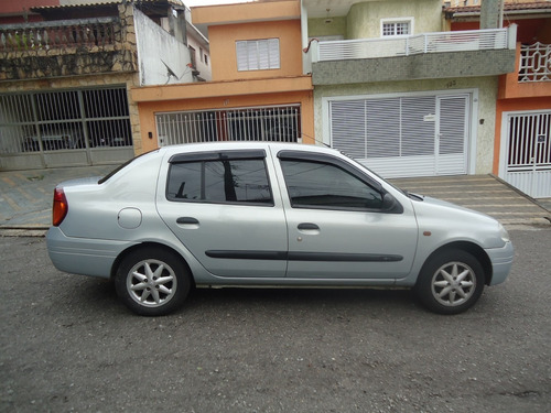 Renault Clio Sedan Rt 1.0 4p 2002/02