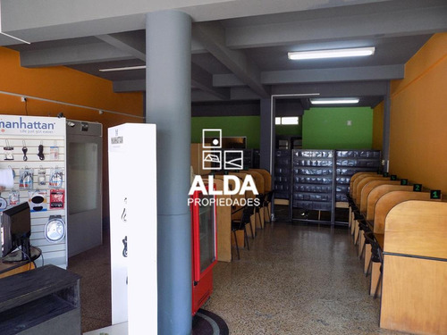 Local Comercial Centro Piriápolis Venta Lo102031