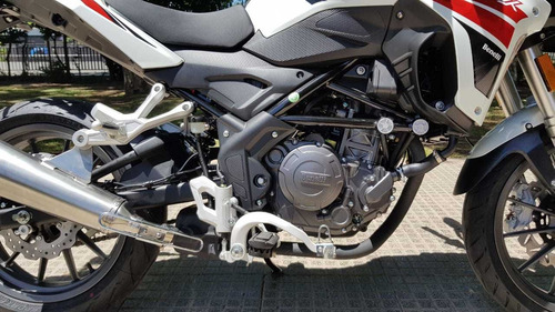 Imagen 10 de 19 de Benelli Trk 251 Abs Touring - Financiamiento - Agrobikes